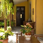 Bed & Breakfast Bellasombra Suites 2*